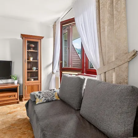 アパート Bystra ザコパネ